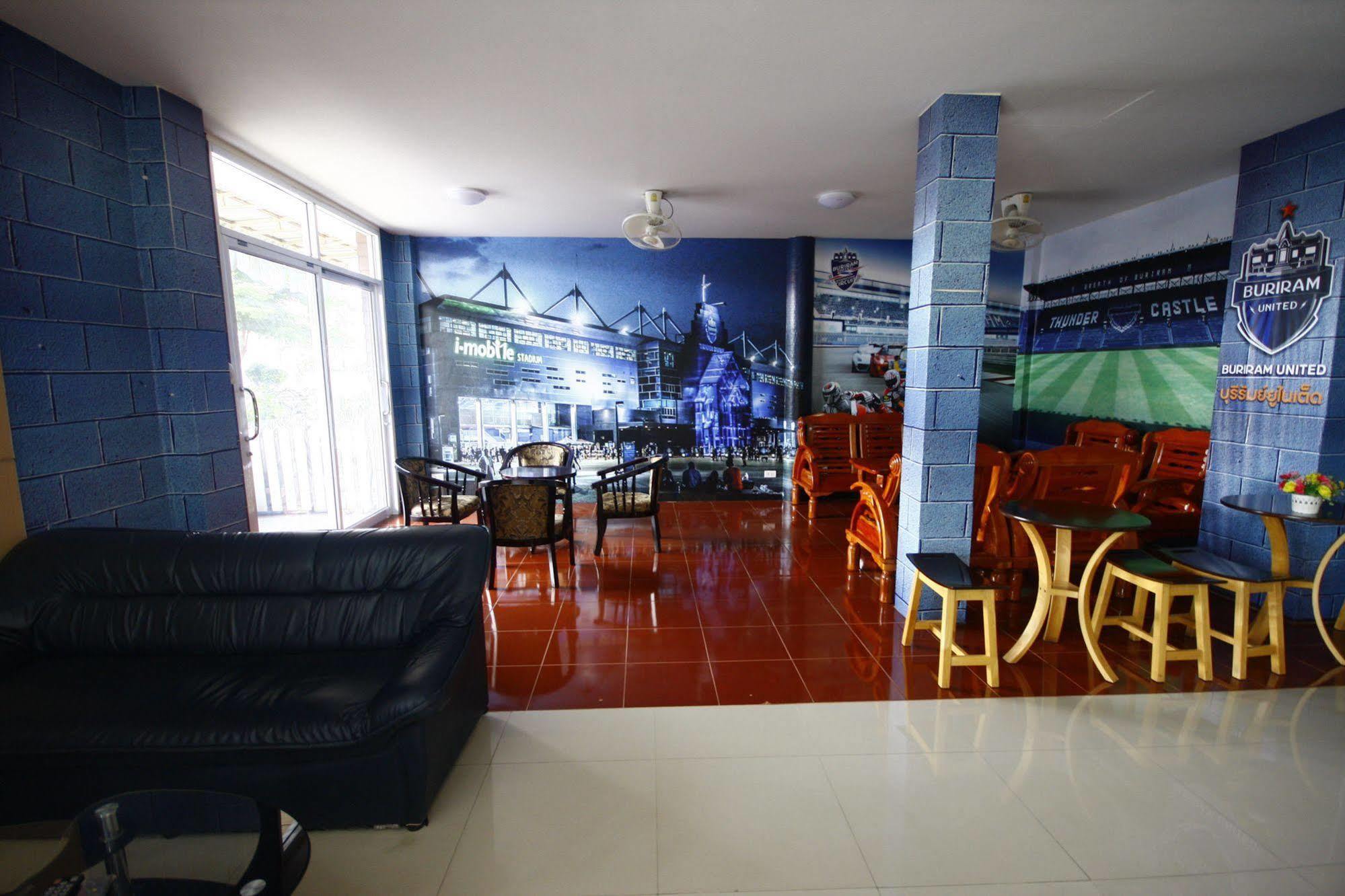 Jaroensin Place Buriram Esterno foto